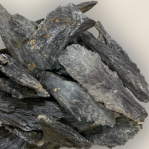 Cianite Negra, Vassourinha da Bruxa, Taramita