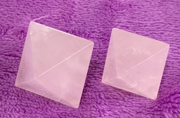 Quartz Rosa, Octaedro