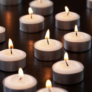 TEA LIGHT