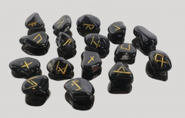 Runas de Ónix Negro