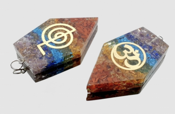 Pingente Orgonite Chakras