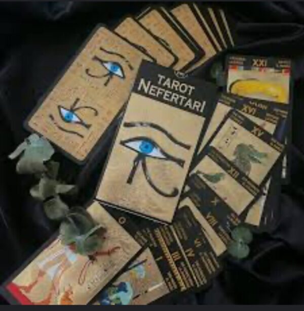 Tarot Nefertari
